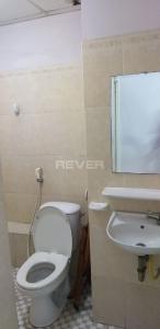 Phòng tắm căn hộ chung cư Thái An Apartment, Quận 12 Căn hộ chung cư Thái An Apartment nội thất đầy đủ, view thoáng mát.