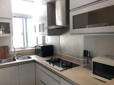 Phòng bếp Sky Garden 3 Căn hộ Sky Graden 3 cửa chính hướng Bắc, nội thất đầy đủ tiện nghi.