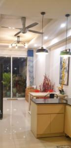 Phòng khách căn hộ Richstar, Tân Phú Căn hộ Richstar ban công hướng Đông bàn giao nội thất đầy đủ.