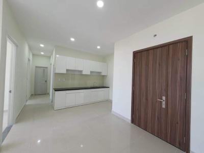 Bên trong căn hộ Topaz Elite Căn hộ Topaz Elite nội thất cơ bản, view thành phố sầm uất.