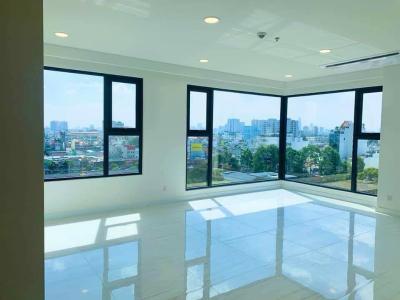 Cho thuê căn hộ Kingdom 101, tầng thấp, diện tích 101.58m2, 3PN, ban công hướng Đông Bắc