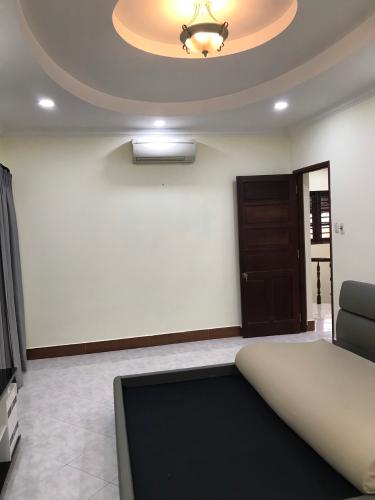 Biệt thự sân vườn phường An Phú, quận 2 Biệt thự sân vườn P. An Phú quận 2, diện tích 12m x 22m, đầy đủ nội thất