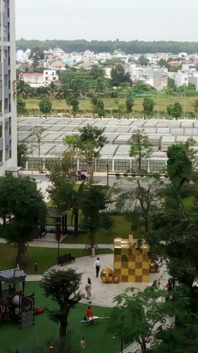 View căn hộ Vinhomes Grand Park Căn hộ Vinhomes Grand Park view nội khu yên tĩnh, nội thất đầy đủ.
