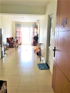 Phòng khách căn hộ Linh Tây Tower, Thủ Đức Căn hộ chung cư Linh Tây Tower nội thất đầy đủ, view thoáng mát.