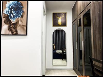 Tủ đồ Căn hộ Sunrise Riverside Bán căn hộ Sunrise Riverside tầng trung, diện tích 70.18m2 - 2 phòng ngủ, đầy đủ nội thất đồng bộ