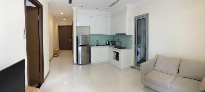căn hộ Vinhomes Central Park Cho thuê căn hộ tầng cao nội thất cơ bản, view nội khu Vinhomes Central Park