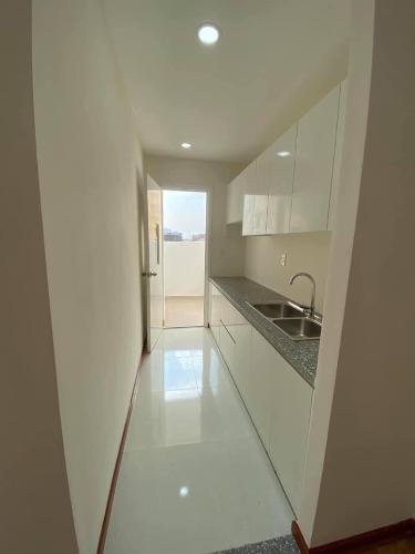 Phòng bếp Diamond Riverside, Quận 8 Căn hộ tầng trung Diamond Riverside view công viên ven sông.