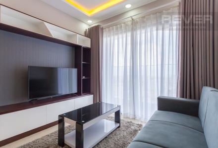 Phòng khách Căn hộ Masteri Thảo Điền tầng cao tháp T1B view nhìn về Quận 1