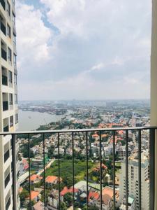 ban công hướng view  căn hộ Masteri An Phú Bán căn hộ 1 phòng ngủ view sông và thành phố Masteri An Phú