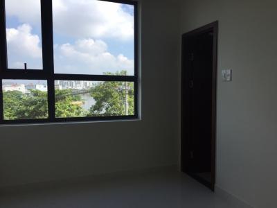 Phòng Green River, Quận 8 Căn hộ Green River nội thất cơ bản, view công viên.