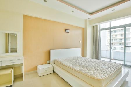 Phòng ngủ lớn có ban công Căn hộ 3 phòng ngủ tháp 3A Garden Court 1