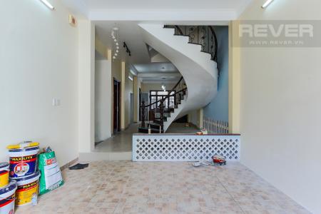 Phòng Khách Biệt thự 4 phòng ngủ đường Lý Phục Man Quận 7