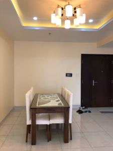 Phòng ăn căn hộ SUNRISE CITY Bán căn hộ Sunrise City 2PN, tầng 17, đầy đủ nội thất, view thoáng