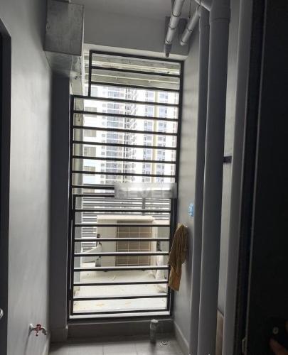 Lô gia Vinhomes Grand Park Quận 9 Căn hộ Vinhomes Grand Park 2 view nội khu và sông thoáng mát.