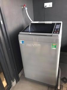 Lô gia Kingdom 101, Quận 10 Căn hộ Kingdom 101 hướng Tây tứ trạch, view công viên mát mẻ.