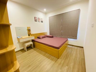 phòng ngủ 1  căn hộ Vinhomes Grand Park Căn hộ Vinhomes Grand Park đầy đủ nội thất, view thành phố tầng cao.