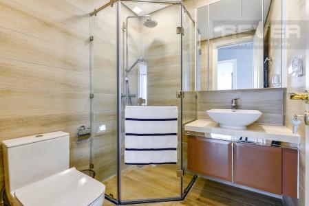 Phòng tắm 2 Căn hộ Vinhomes Golden River 3 phòng ngủ tầng trung A4 view sông
