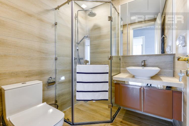 Phòng tắm 2 Căn hộ Vinhomes Golden River 3 phòng ngủ tầng trung A4 view sông