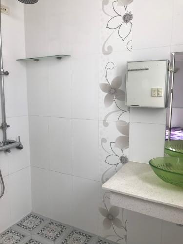 Toilet Sky Garden 3, Quận 7 Căn hộ Sky Garden tầng trung, bàn giao đầy đủ nội thất.