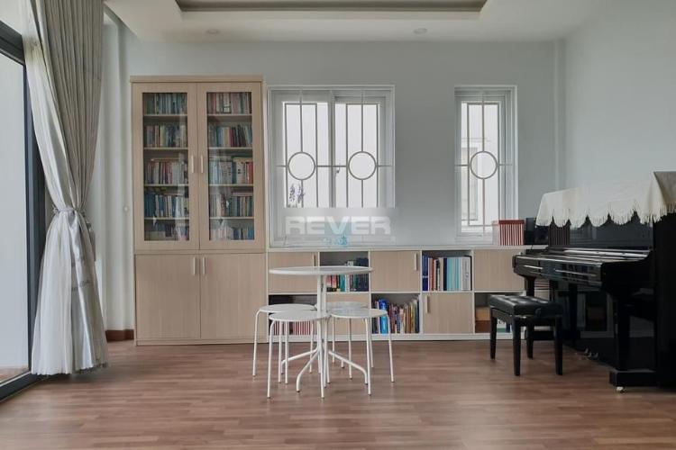 Không gian nhà phố Thủ Đức Nhà phố KĐT Vạn Phúc đầy đủ nội thất cao cấp, khu dân cư tri thức.