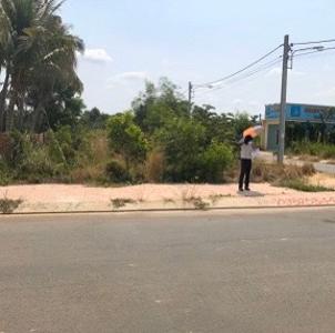 Bán đất nền mặt tiền Long Thuận, Q9 có diện tích 32x56.25m, thuận tiện đầu tư kinh doanh, sang tên ngay.