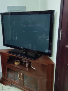 Phòng khách căn hộ CHUNG CƯ KHANG GIA Bán căn hộ chung cư Khang Gia 2PN, diện tích 73m2, đầy đủ nội thất, hướng cửa Đông Nam