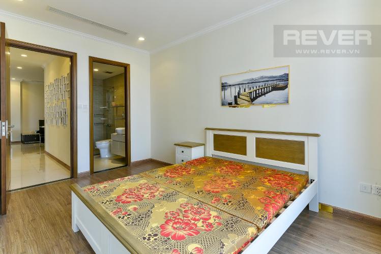 Phòng ngủ căn hộ VINHOMES CENTRAL PARK Cho thuê căn hộ Vinhomes Central Park 2PN, tháp Landmark 3, đầy đủ nội thất, view thành phố