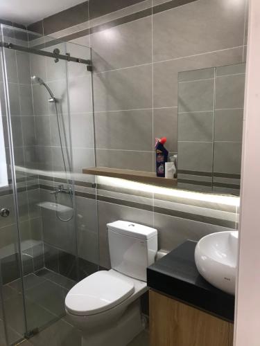 phòng vệ sinh nhà phố park riverside Nhà phố diện tích 75m2, trong KDC Park Riverside Tân Cảng.