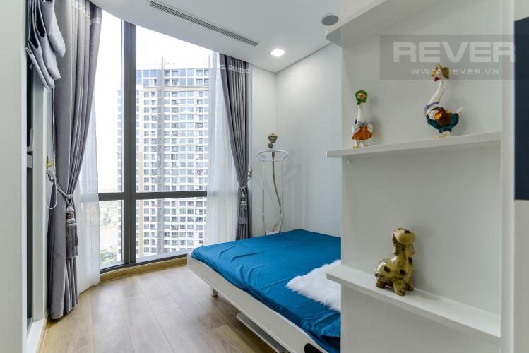 ce4bdac455c7b399ead6 Cho thuê căn hộ Vinhomes Central Park 2PN, tháp Landmark 81, đầy đủ nội thất, hướng Đông Nam, view hồ bơi