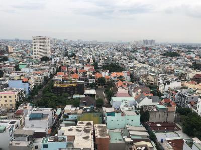 View Moonlight Park View Căn hộ Moonlight Park View tầng trung, view thành phố lung linh về đêm