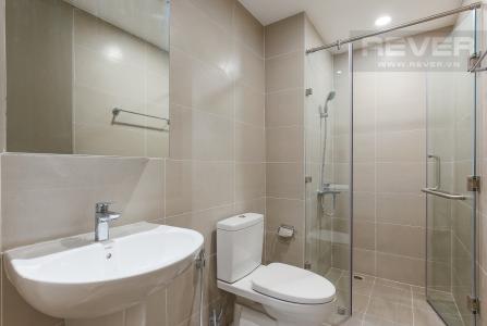 Phòng Tắm Căn hộ The Gold View 2 phòng ngủ tầng trung A1 hướng Đông Bắc