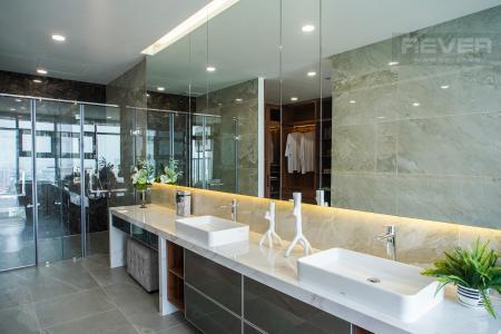 Toilet Penthouse Jamila Khang Điền Bán Penthouse Jamila Khang Điền 3PN, diện tích 243m2, thiết kế thông tầng, đầy đủ nội thất cao cấp, view sông và thành phố