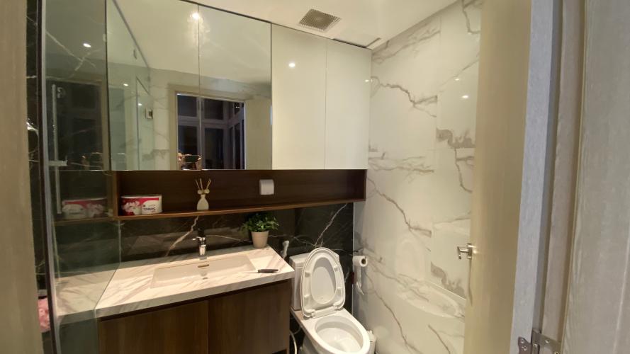 tolet phong ngủ chính căn hộ sunrise Riverside Bán căn hộ Sunrise Riverside 2 phòng ngủ diện tích 69m2 