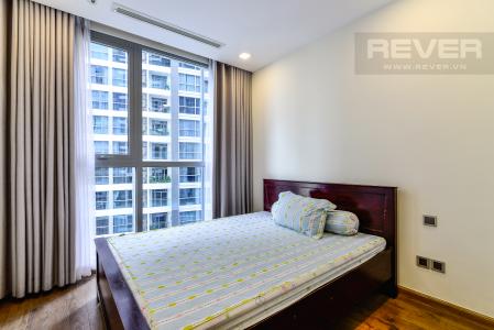 Phòng Ngủ 1 Căn hộ Vinhomes Central Park 3 phòng ngủ tầng cao Park 2 hướng Nam, full nội thất