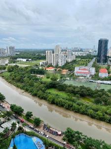 View Riviera Point, Quận 7 Căn hộ Riviera Point tầng trung, hướng Tây, view sông thoáng mát.