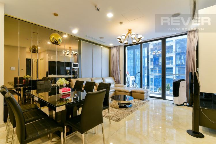 Phòng khách căn hộ Vinhomes Golden River Bán hoặc cho thuê Vinhomes Golden River 2PN, tháp The Aqua 1, đầy đủ nội thất, view sông và nội khu