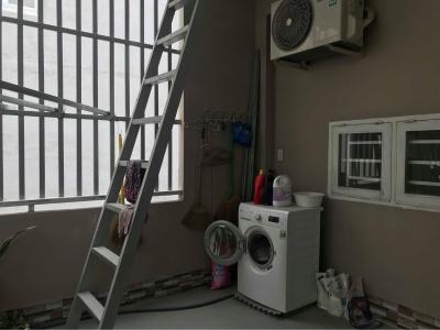 Sân thượng nhà phố quận 9 Bán nhà hẻm 1 sẹc 3 tầng Quận 9, diện tích 4x12.5m, sổ hồng pháp lý đầy đủ, giao nhà ngay.