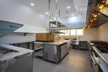 Khu Vực Bếp biệt thự Nhà Bè Bán hoặc cho thuê biệt thự KDC Kim Long, Nhà Bè, diện tích đất 10x21m, đầy đủ nội thất cao cấp, cửa hướng Nam