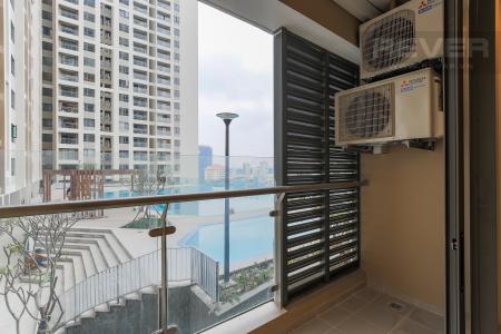 Ban Công Căn hộ The Gold View 1 phòng ngủ tầng thấp A3 view hồ bơi