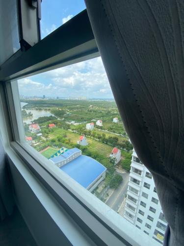 View Saigon South Residence Căn hộ Saigon South Residence tầng cao, đầy đủ nội thất, 3 phòng ngủ.