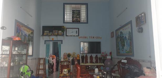 Bán nhà cấp 4 sát hẻm xe hơi đường Tôn Thất Thuyết, Quận 4, sổ hồng chính chủ, cách đường chính 15m