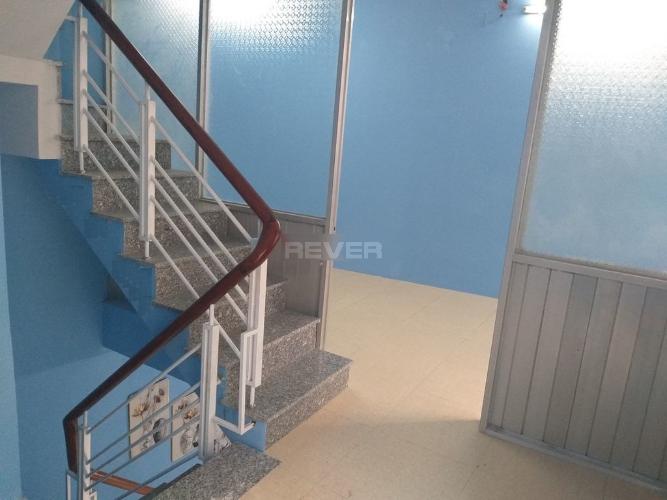 Không gian nhà phố Bình Tân Nhà phố mặt tiền Bình Tân diện tích sử dụng 80m2, hướng Đông.