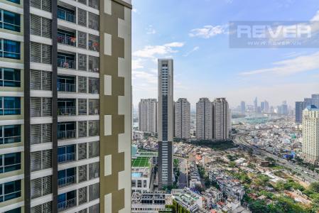 View Căn hộ Vinhomes Central Park 3 phòng ngủ tầng cao L4 nhà trống