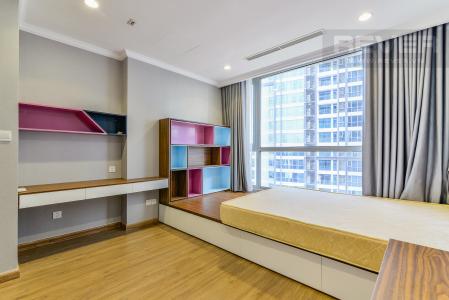 Phòng Ngủ 3 Căn hộ Vinhomes Central Park 4 phòng ngủ tầng thấp L1 view công viên