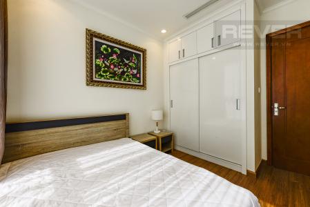 Phòng ngủ 2 Cho thuê căn hộ Vinhomes Central Park tầng cao, 2PN, đầy đủ nội thất, có thể dọn vào ở ngay