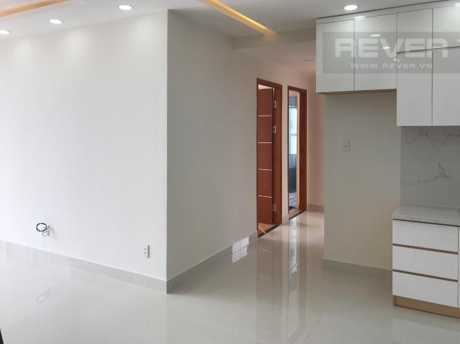 Phòng khách căn hộ RichStar Bán căn hộ RichStar Tân Phú 3PN, diện tích 91m2, không có nội thất, view sân bay và thành phố