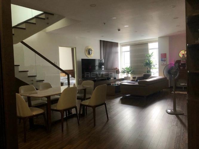 Phòng khách Him Lam Riverside Quận 7 Penthouse Him Lam Riverside nội thất cao cấp, view thành phố.