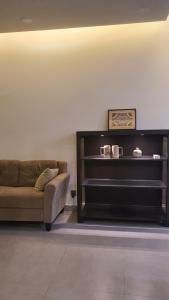 Phòng khách Feliz En Vista Căn hộ Feliz En Vista tầng cao, view nội khu yên tĩnh.