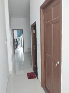 Nhà phố Nguyễn Duy Trinh quận 9 Nhà phố 1 trệt 1 lầu kế chợ Long Trường, hẻm đường Nguyễn Duy Trinh