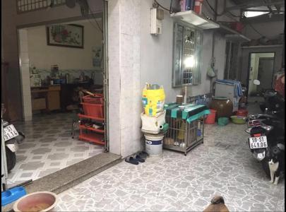 Bán nhà hẻm Lê Quang Định cách trung tâm 20 phút, sổ hồng chính chủ.